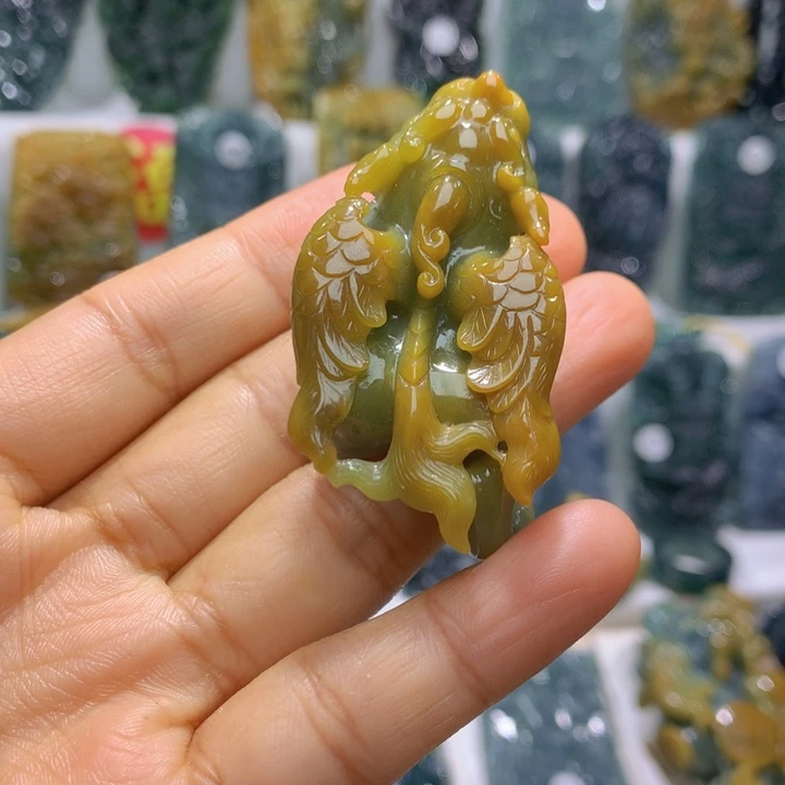 吊坠(不含链)未镶嵌翡翠