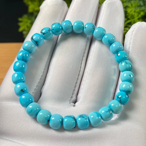 原矿绿松石玉化蓝老型手串,直径7mm左右,重12.87g,圈围15cm