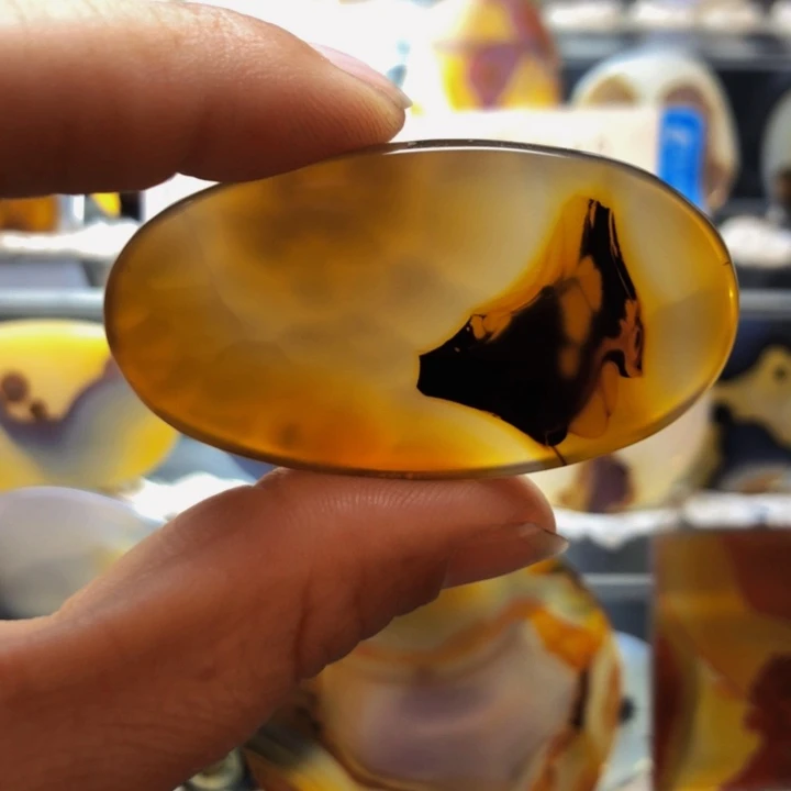 合金玛瑙/玉髓珠宝奇石103