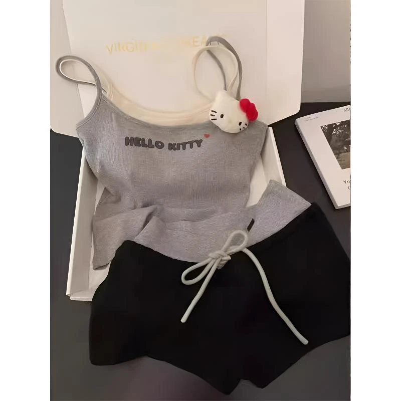 打底设计感睡衣女夏季假两件HelloKitty吊带短裤凉感家居服带胸垫