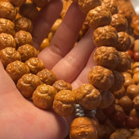 【闪购商品】手串猴头核桃首****产
