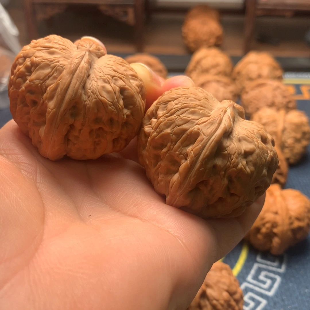 【闪购商品】把件文玩核桃人***人元宝43