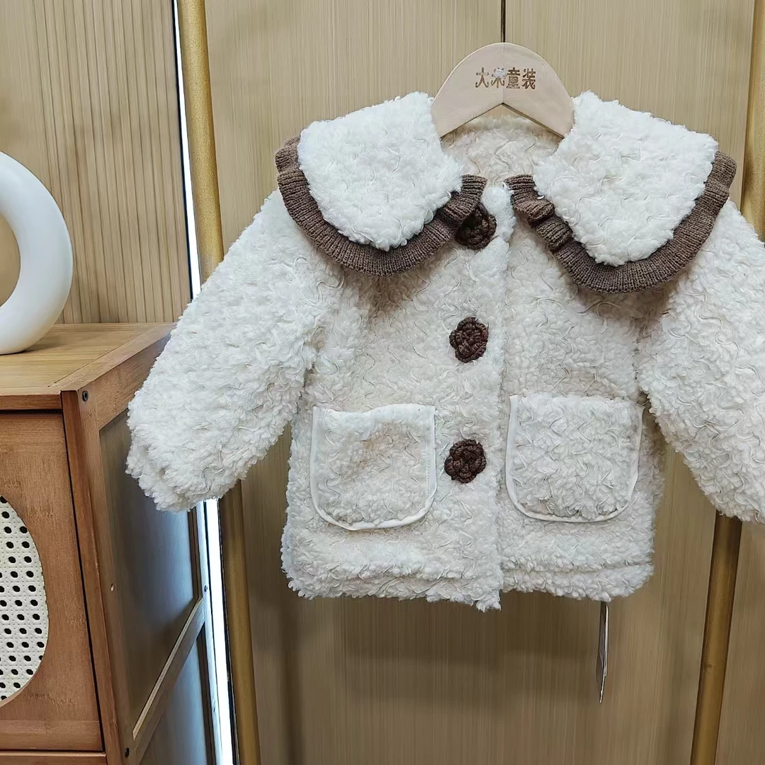 F08女童秋冬花边娃娃领加绒外套