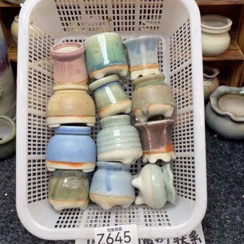 紫砂花盆微瑕645口径3厘米左右