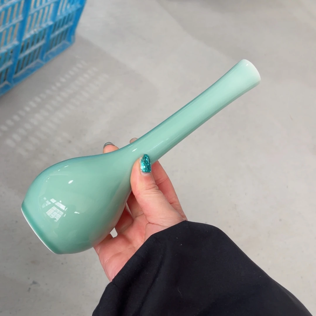 瓷片哈哈哈哈哈哈哈哈呼呼
