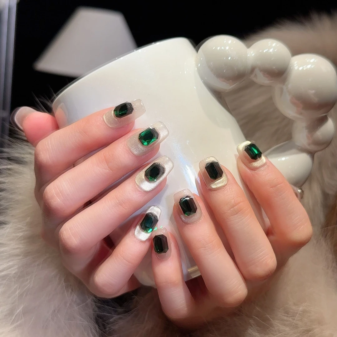 【绿翡】东洲水晶钻 猫眼纯手工穿戴甲 美甲贴片 10片装