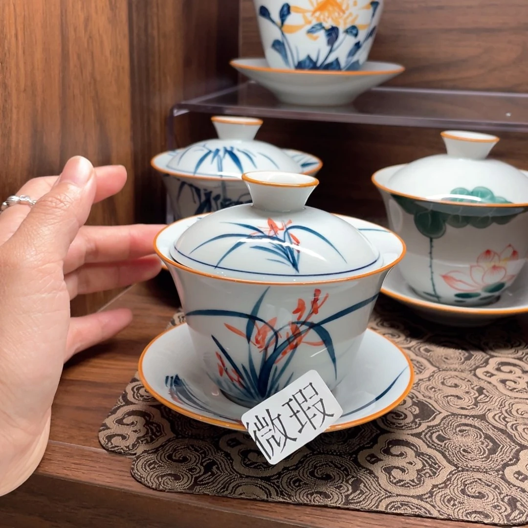 釉下彩纯手绘有瑕