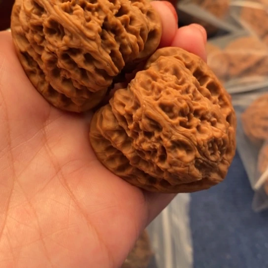 【闪购商品】吊坠文玩核桃侧*虎南疆