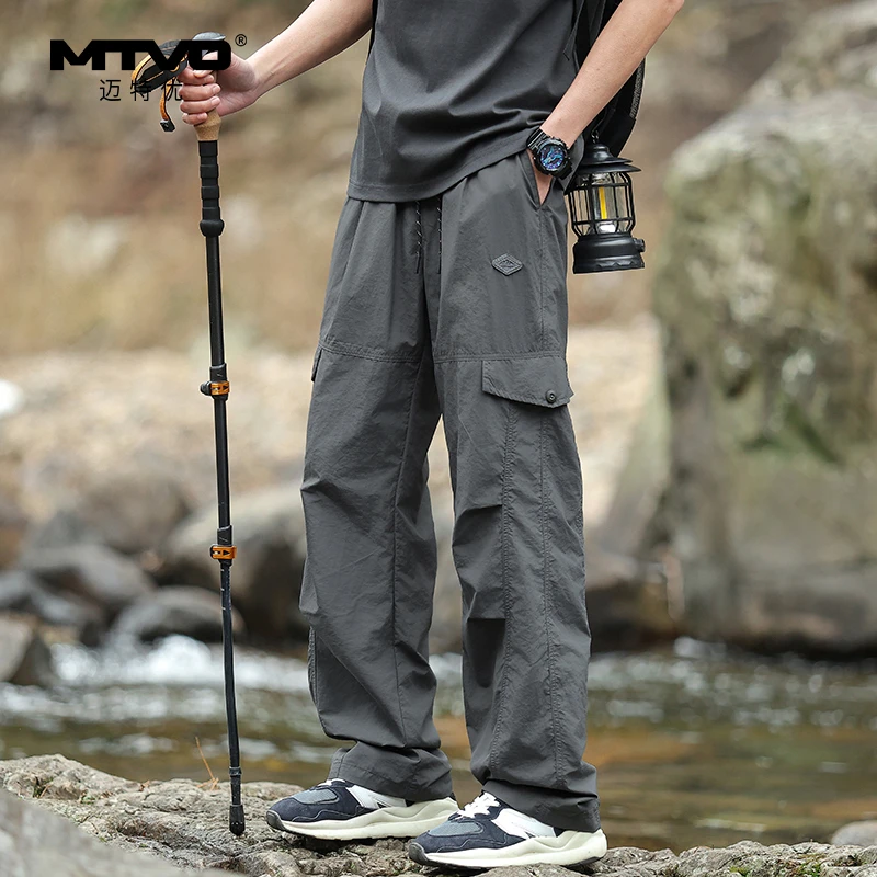 2025年夏季褶皱感潮流直筒休闲工装裤男女薄款宽松版