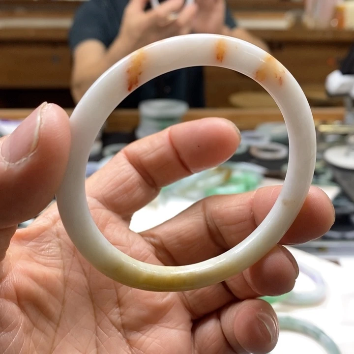 翡翠未镶嵌手镯翡翠手镯55-57，卡5