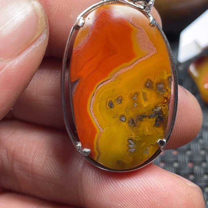 喵***的玛瑙/玉髓未镶嵌颈饰