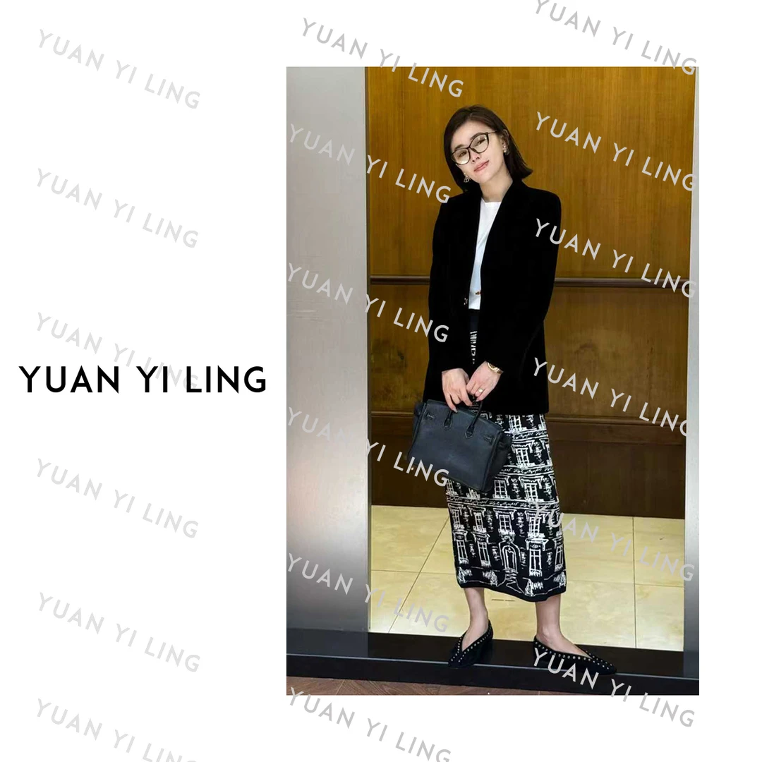 袁艺灵【艺术馆】2025秋季新款黑白撞色半身裙2083