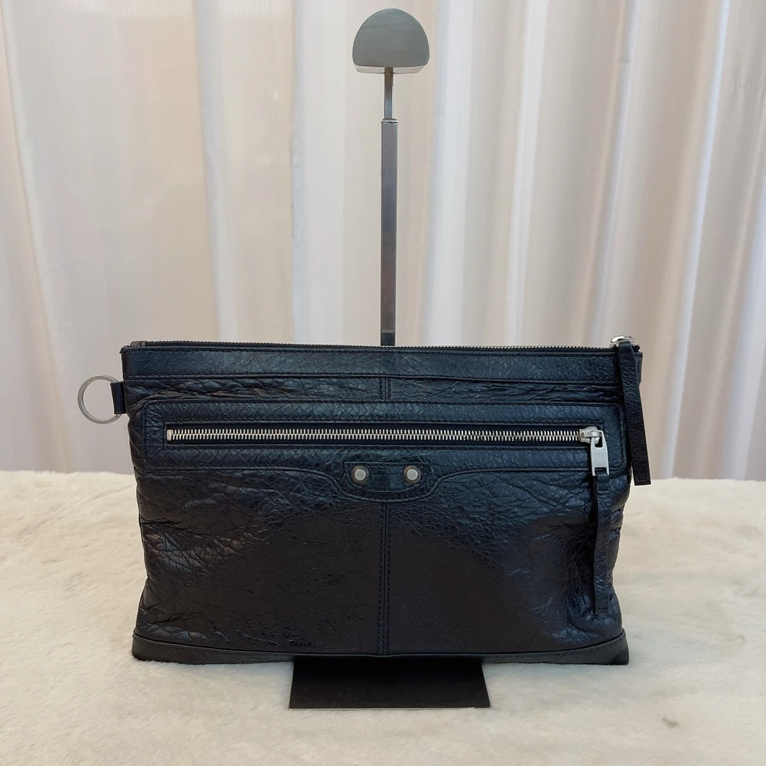 95新 Balenciaga/巴黎世家 巴黎世家 黑色手提包 B185