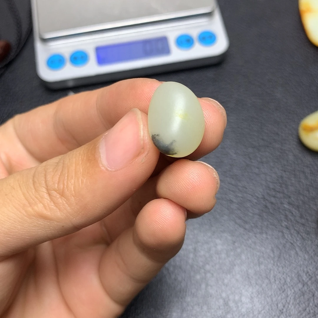 和田玉未镶嵌摆件