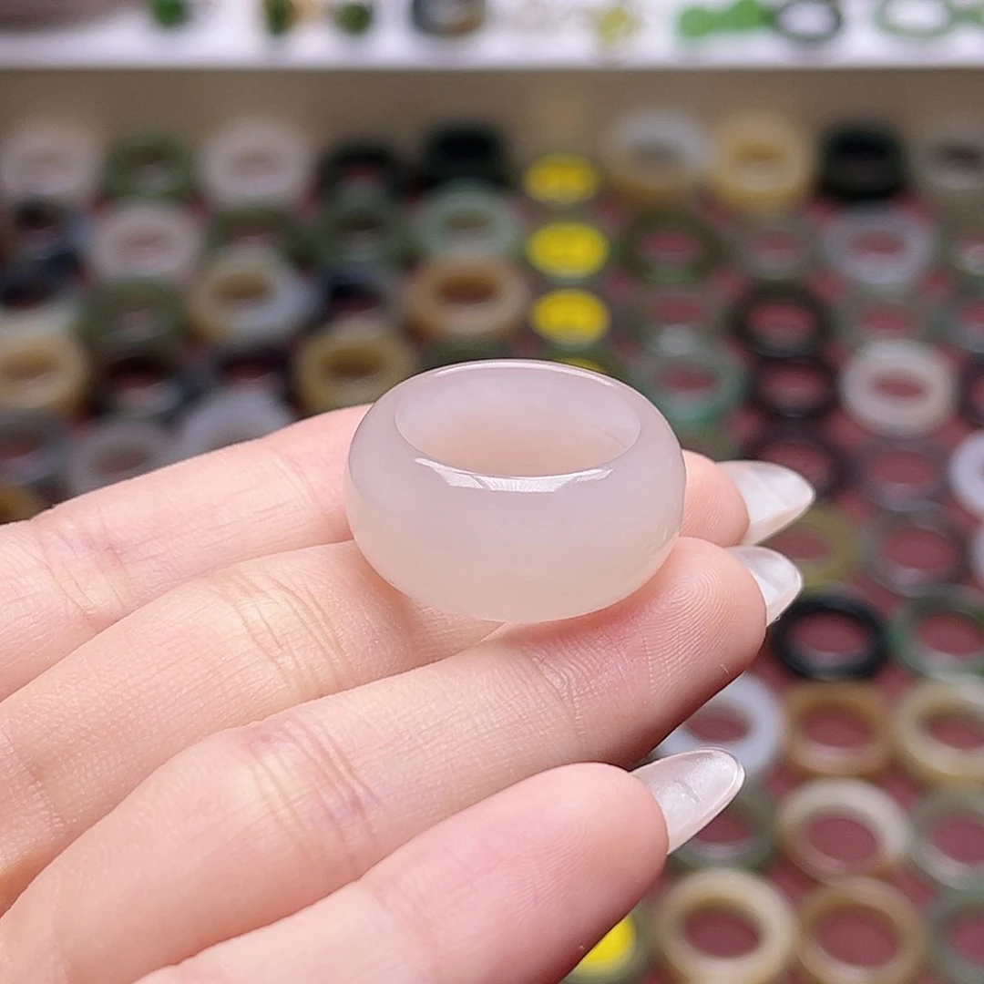 和田玉戒指未镶嵌17.0藕粉