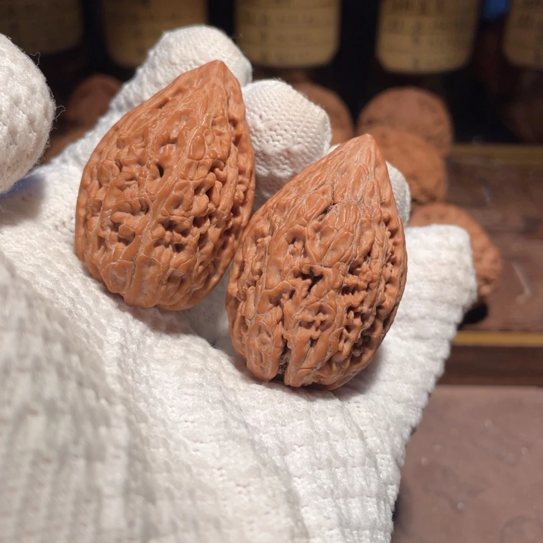 文玩核桃把件31坐佛