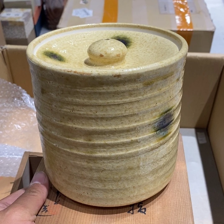 日本淘器水指大漏