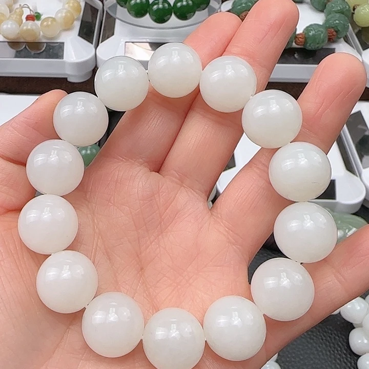 和田玉手串未镶嵌