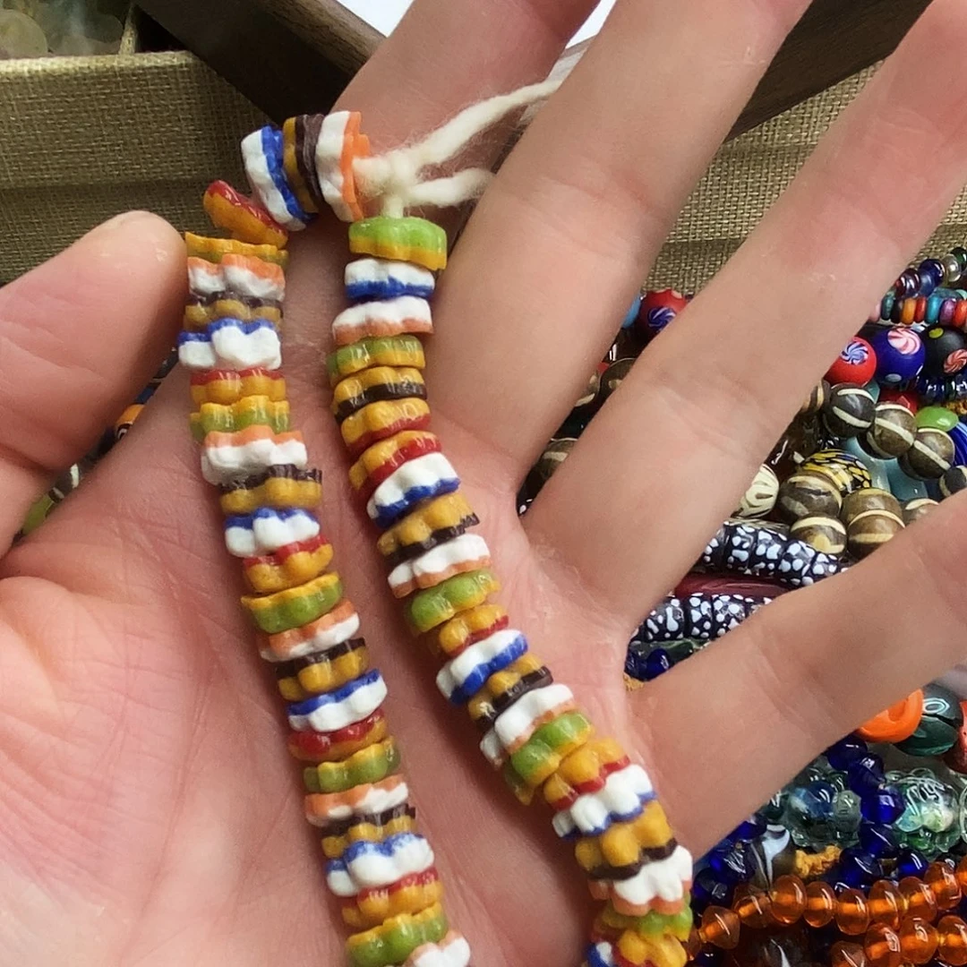 颈饰琉璃非洲双面花多宝隔片