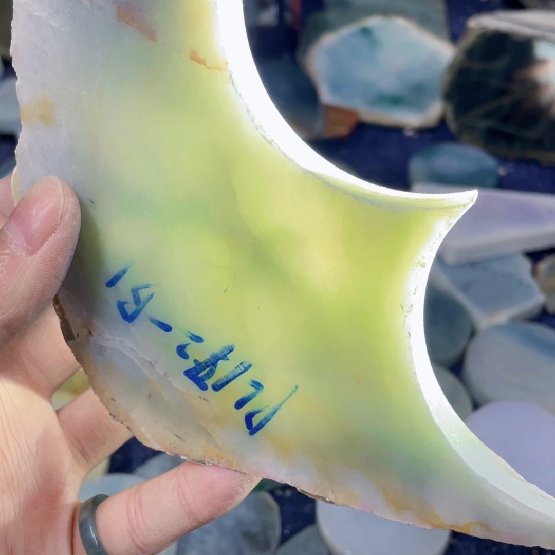 翡翠把件未镶嵌K缅甸天然翡翠片料