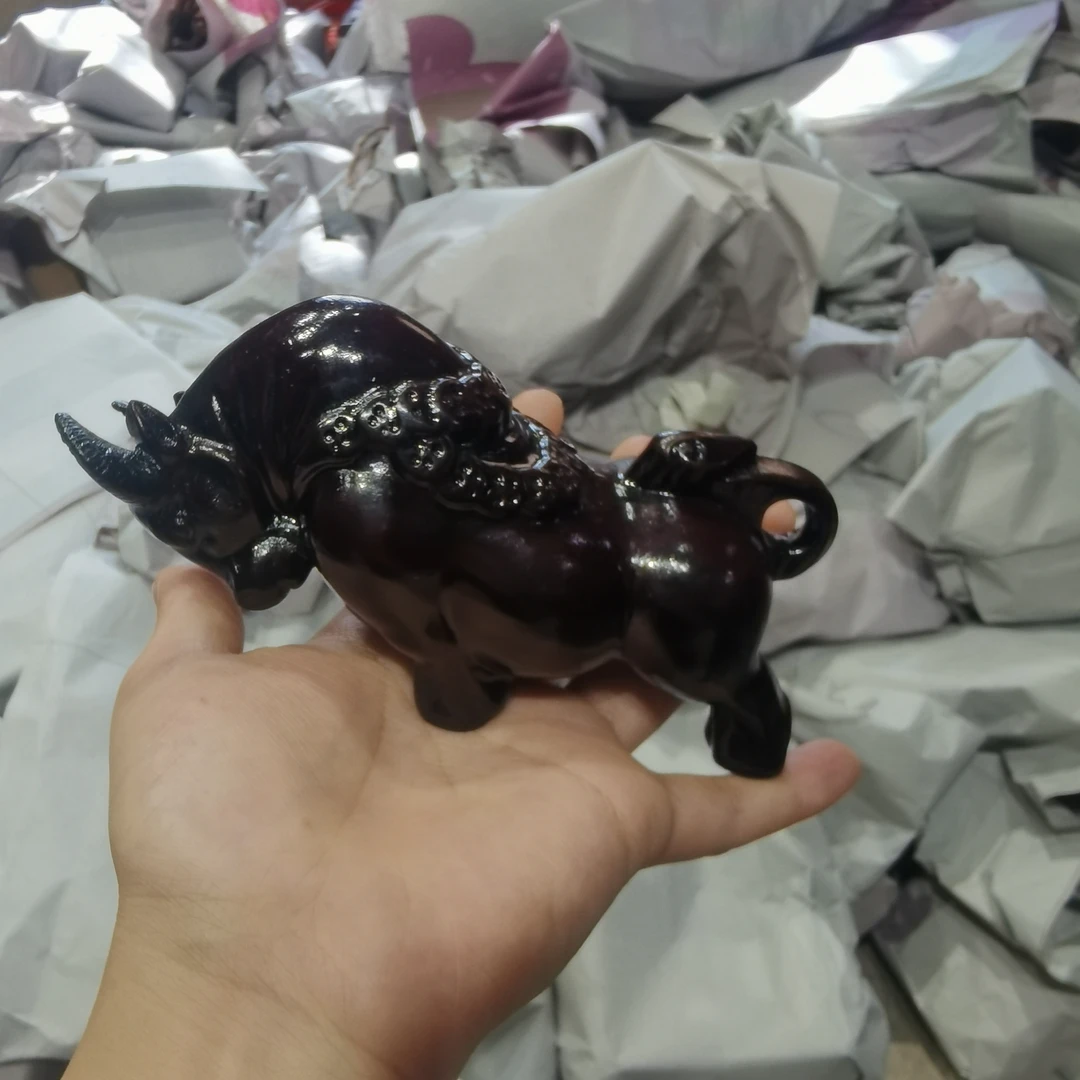 金钱牛华尔街牛气冲天招财红木