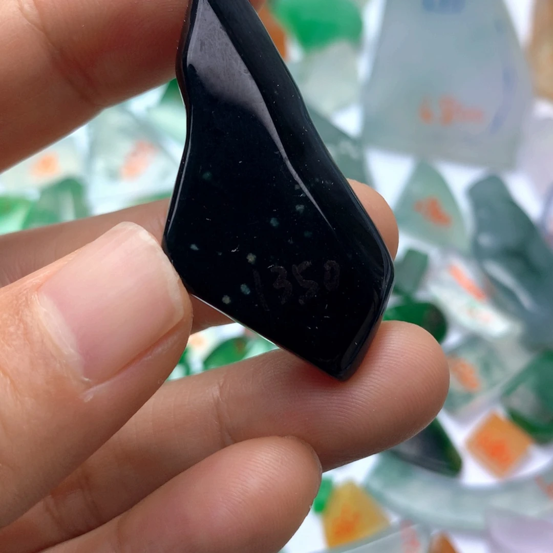 定制翡翠未镶嵌天然翡翠