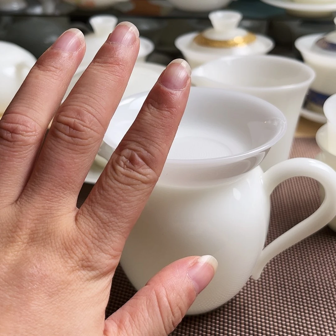 瓷片淑****）璞玉瓷把手公道杯加茶漏