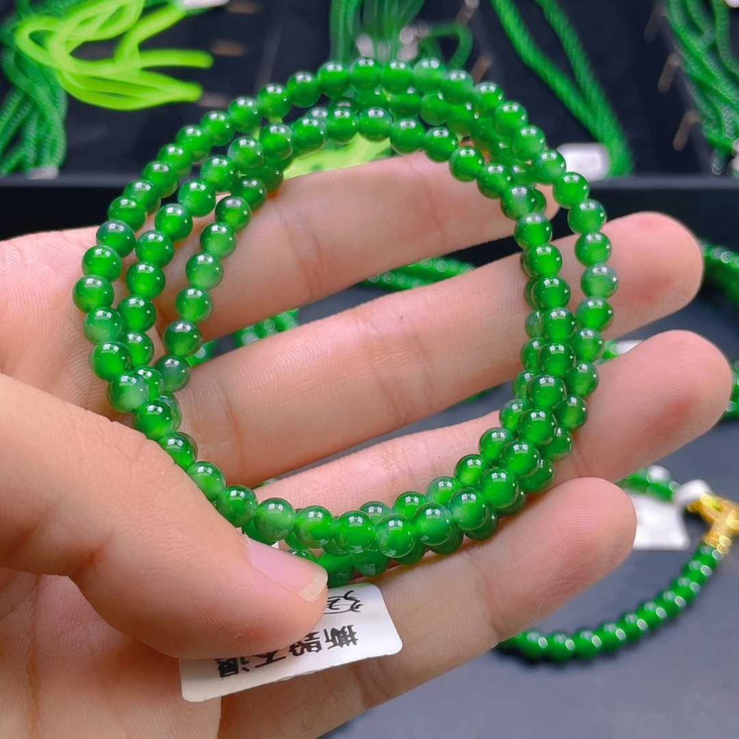 翡翠未镶嵌颈饰