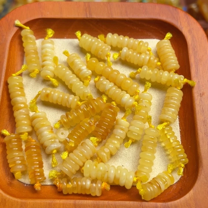蜜蜡未镶嵌珠宝奇石天然蜜蜡隔片一组微微瑕