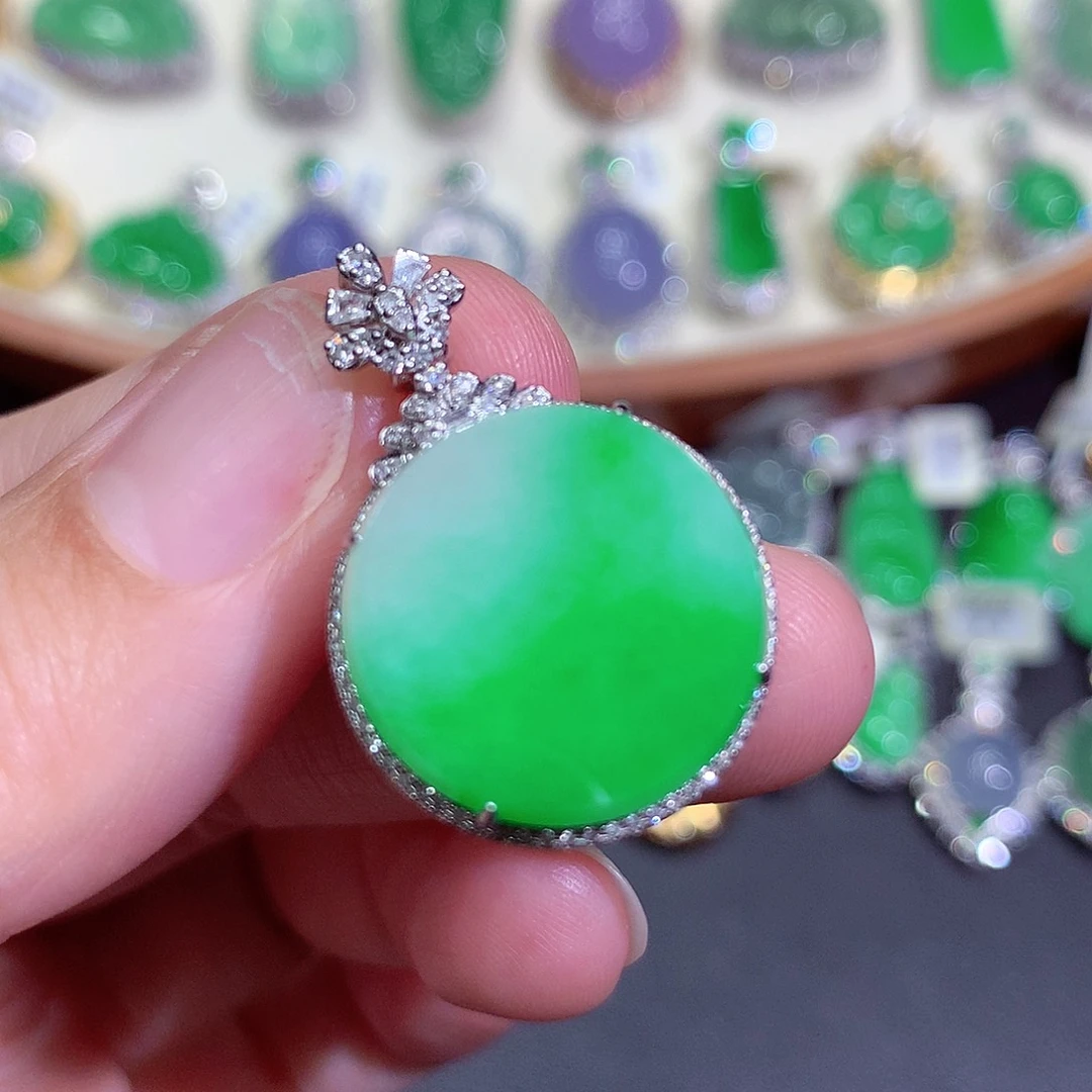 翡翠18K金镶嵌吊坠(不含链)