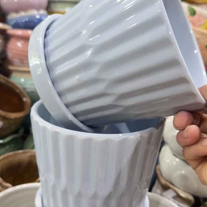 凑9块包邮，有孔，不清楚找客服