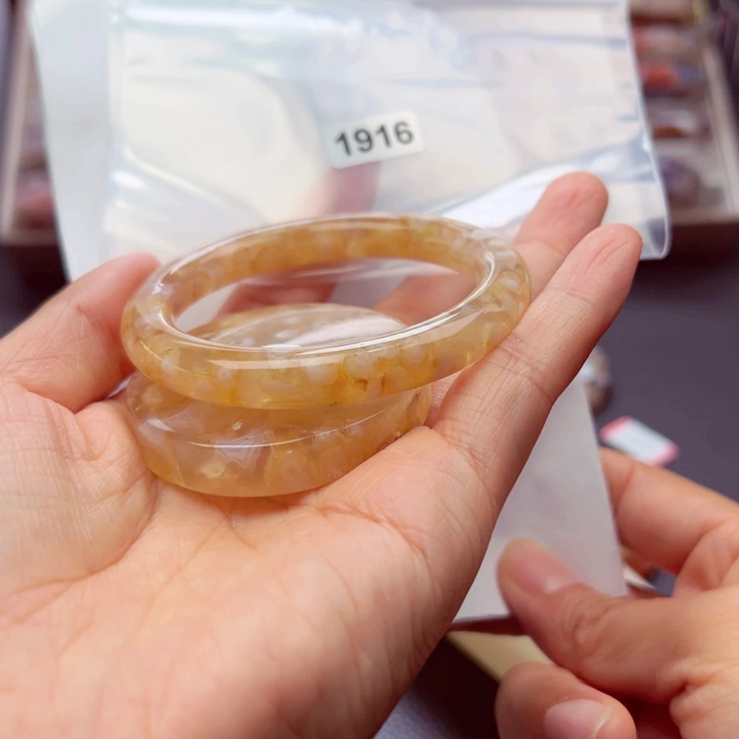 手镯玛瑙/玉髓未镶嵌莎*