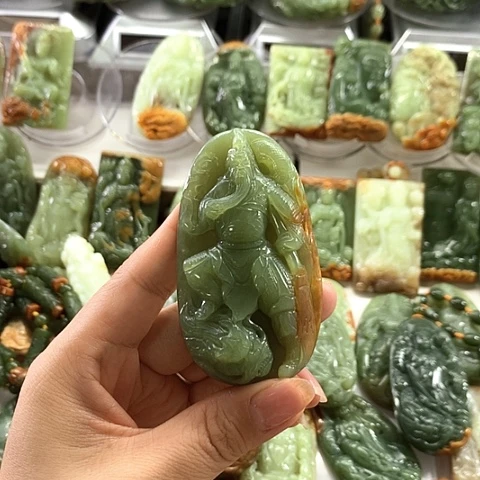 未镶嵌和田玉挂件