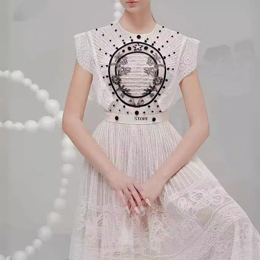 2025夏越南小众重工刺绣网纱淑女连衣裙长裙度假裙立体大摆森女风