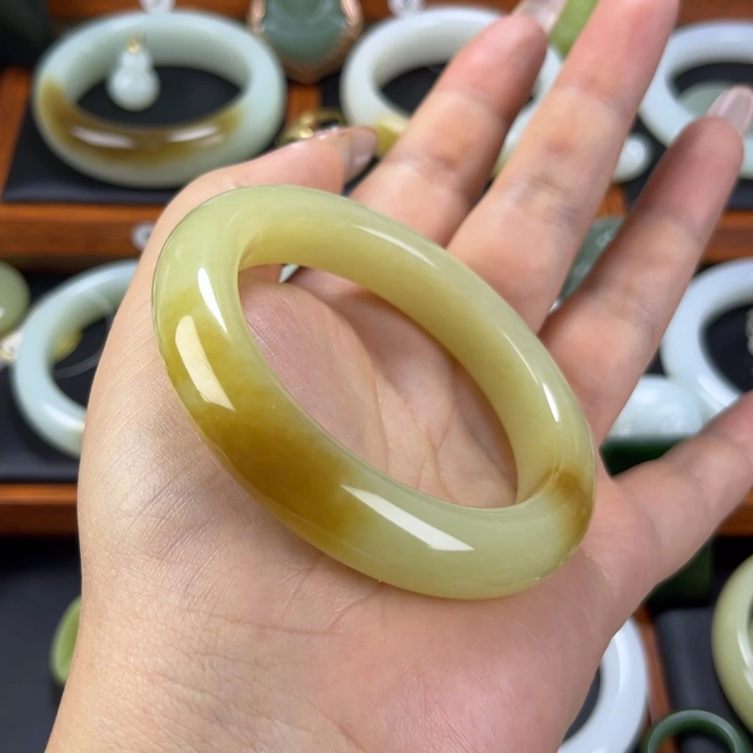 未镶嵌手镯和田玉58.59