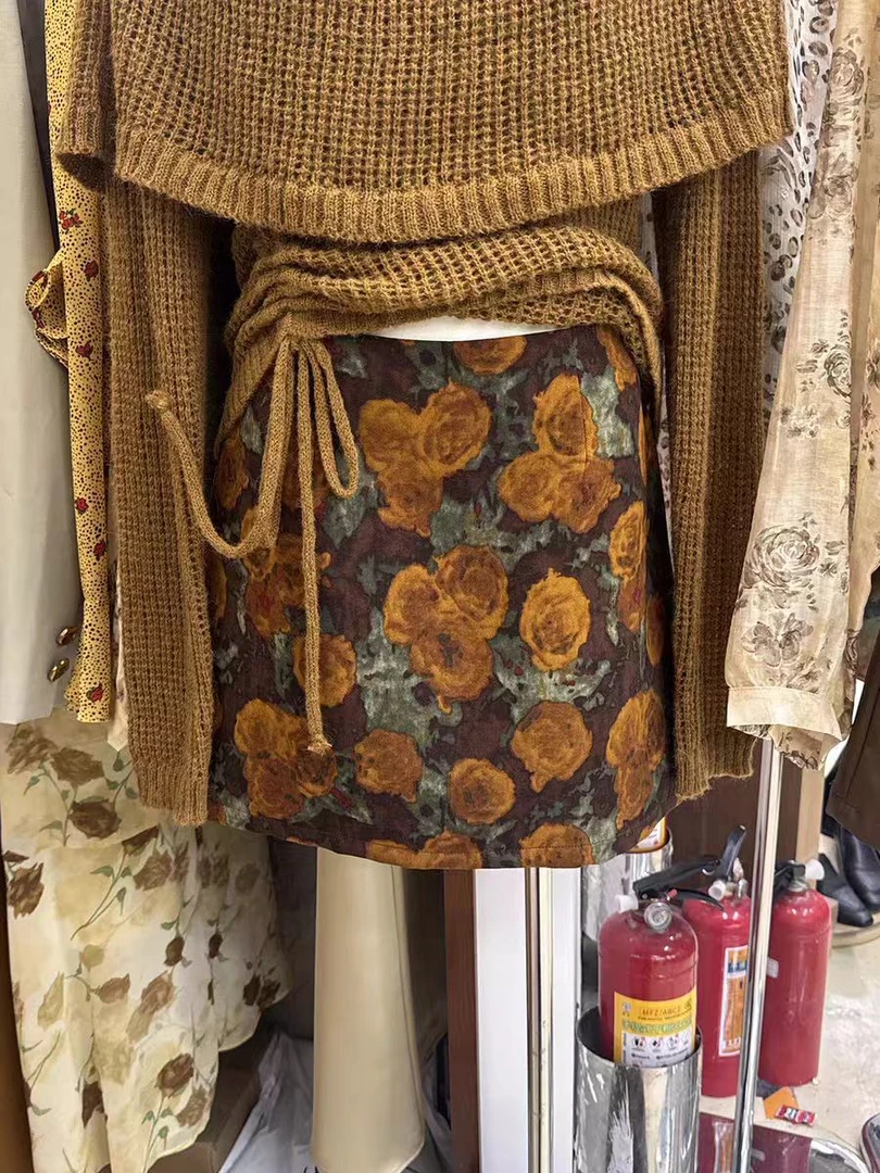 设计感小众印花a字半身裙女2025秋季新款法式气质高腰小个子短裙