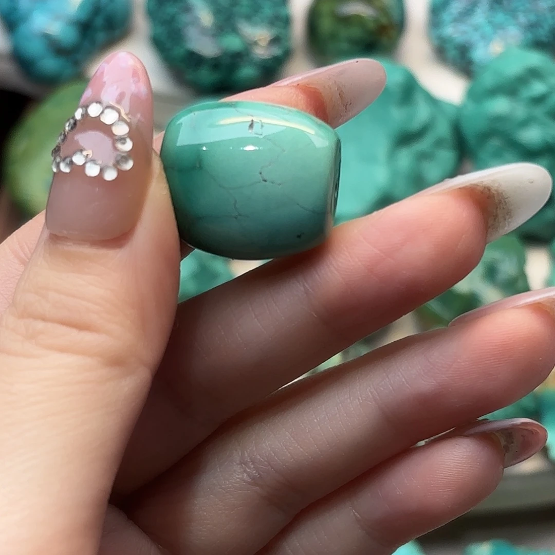 绿松石未镶嵌手串