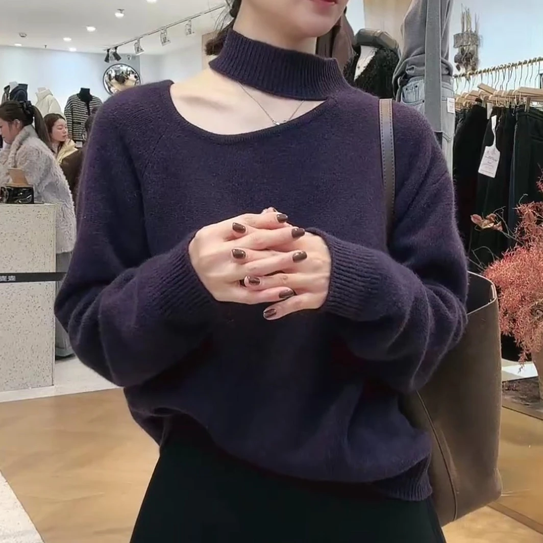 时尚气质显瘦2024露肩斜领挂脖针织毛衣法式气质LK2501107