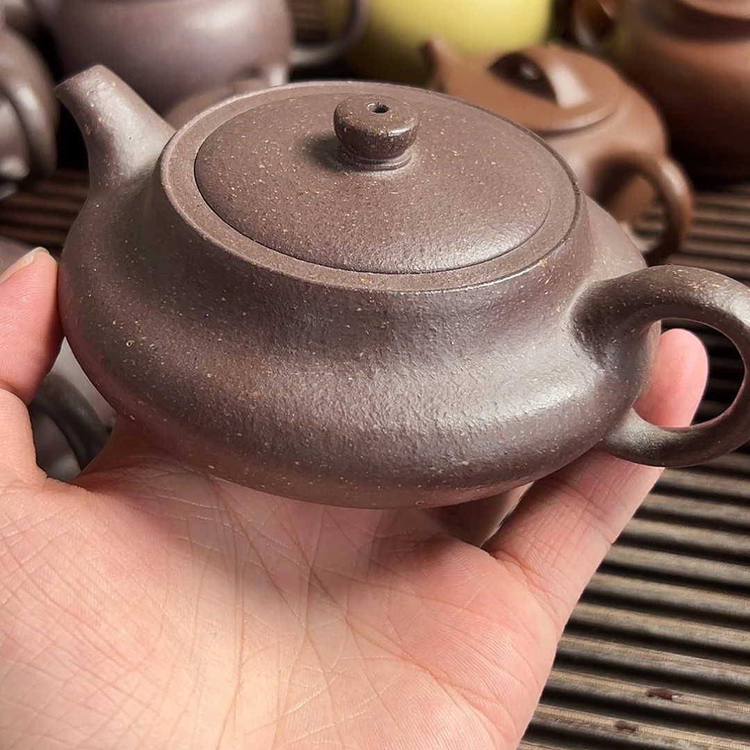 茶壶紫砂紫砂的味道很好