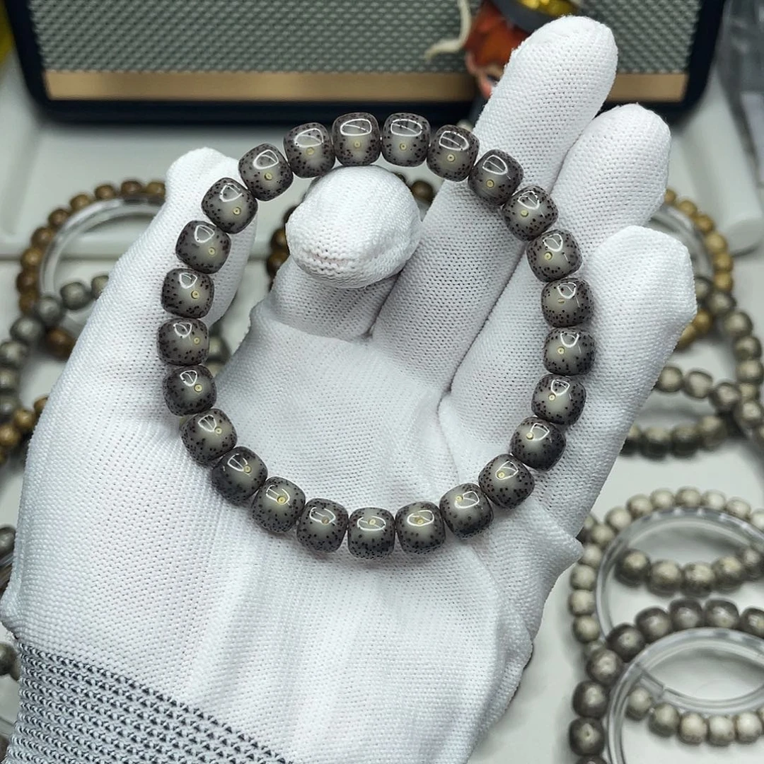 星月菩提手串9mm黑冰双留白