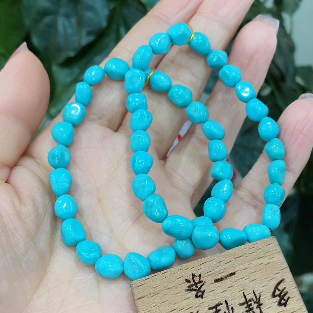 绿松石颈饰未镶嵌