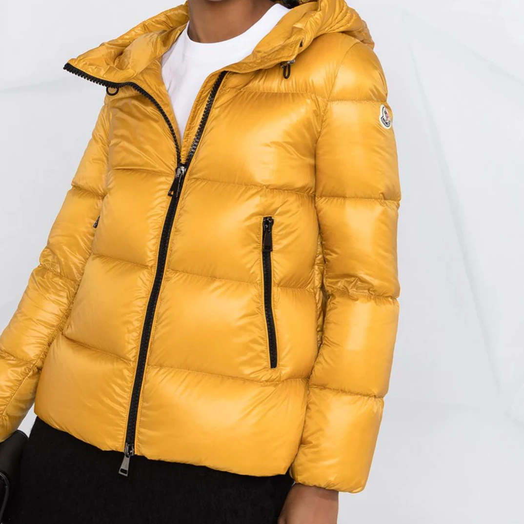 99新 MONCLER serin羽绒服 V0736尺码1胸围50