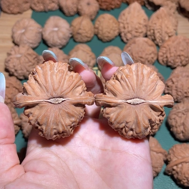 吊坠文玩核桃白狮子