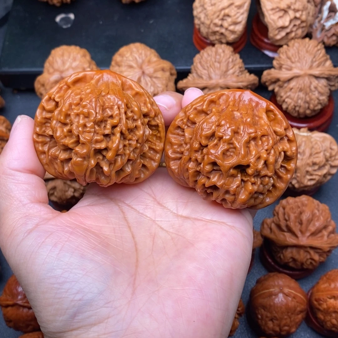 文玩核桃把件52官帽