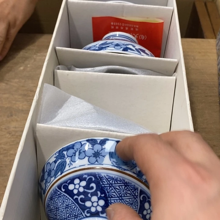 大***我中古品有微瑕，谨慎入手