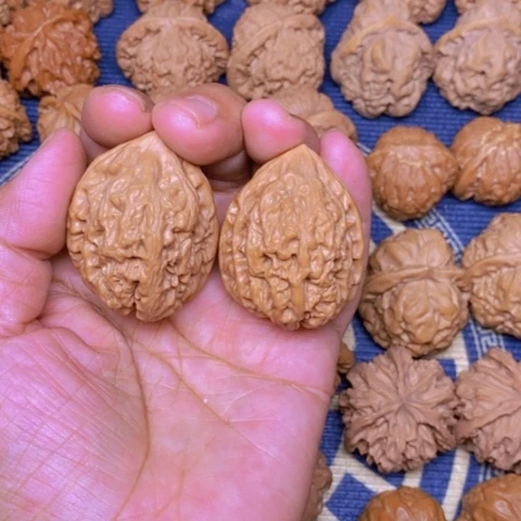 【闪购商品】吊坠文玩核桃火苗41