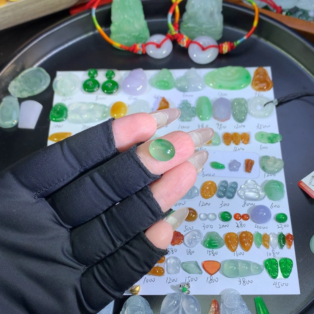 翡翠未镶嵌吊坠(不含链)绿蛋