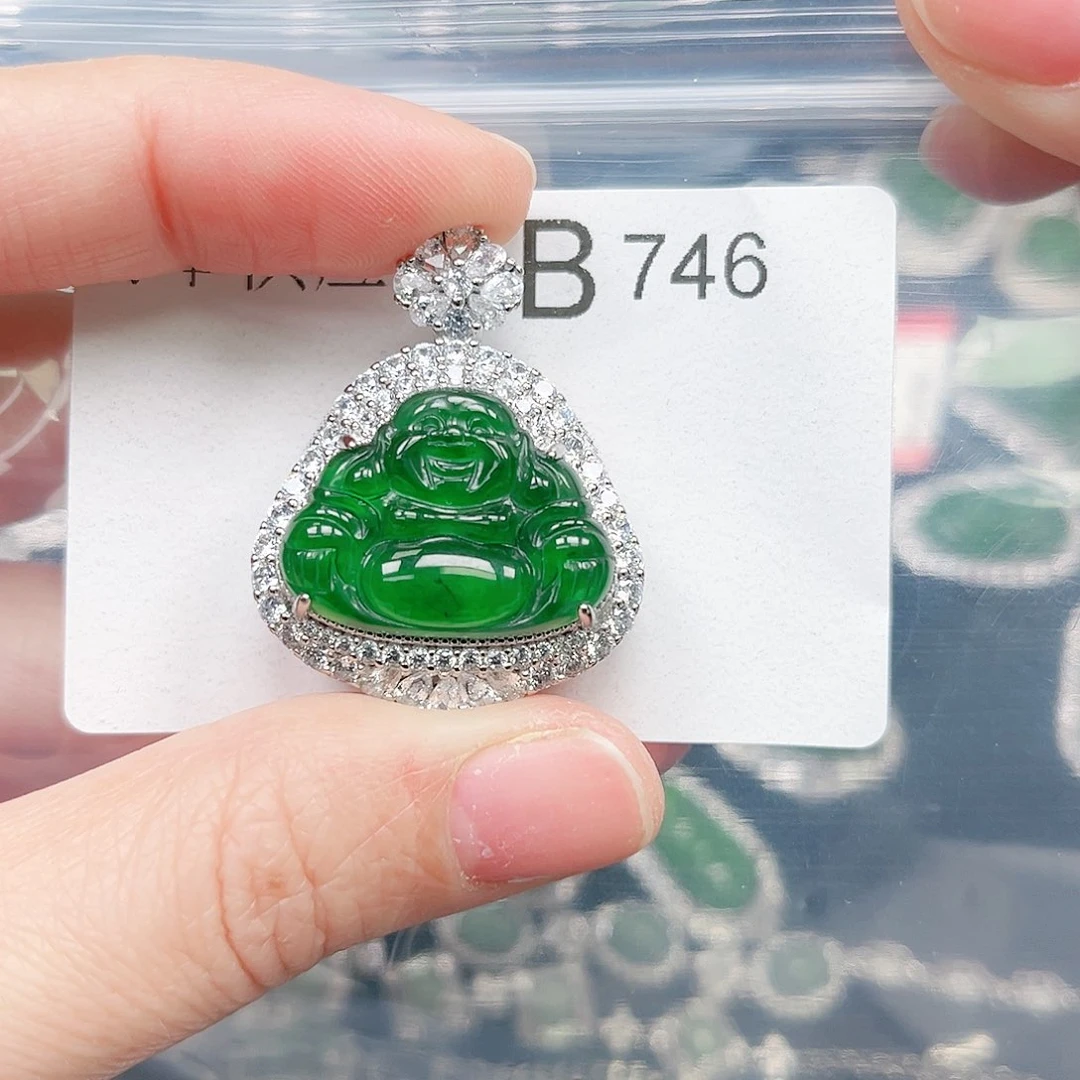 翡翠颈饰未镶嵌翡翠746