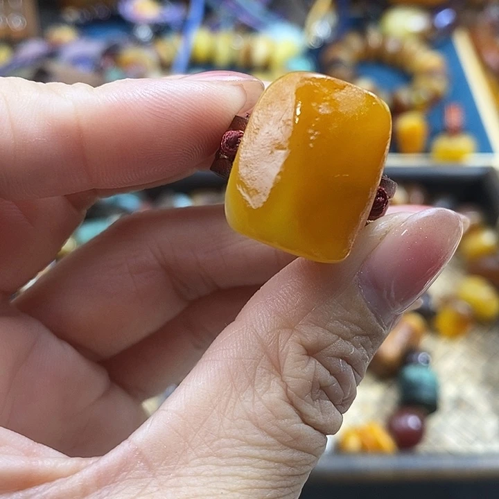 蜜蜡未镶嵌戒指戒指