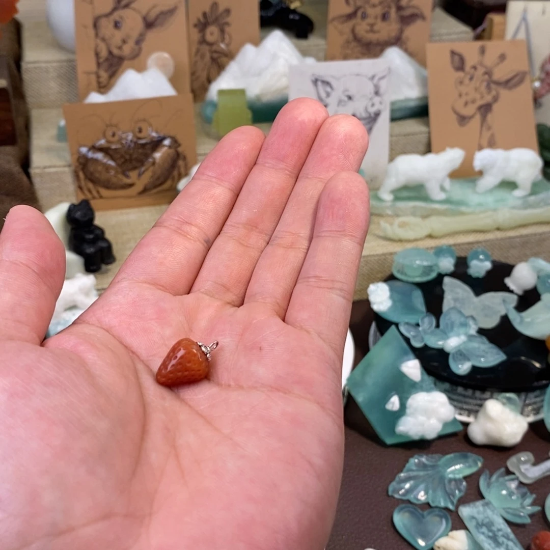 合金蛇纹石玉颈饰柿*饼